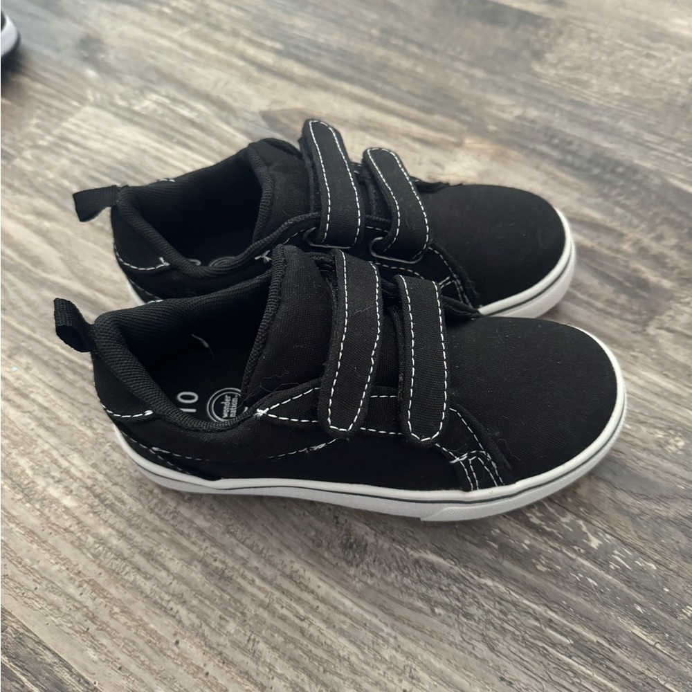 Wonder Nation Sneakers
